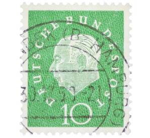 Почтовая марка 10 пфеннигов 1959 года Западная Германия (ФРГ) «Теодор Хойс» — Фото №1