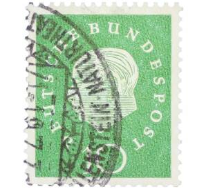 Почтовая марка 10 пфеннигов 1959 года Западная Германия (ФРГ) «Теодор Хойс» — Фото №1