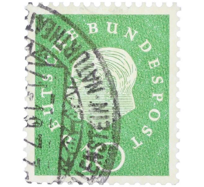 Почтовая марка 10 пфеннигов 1959 года Западная Германия (ФРГ) «Теодор Хойс» (Артикул: T11-37083) — Фото №1