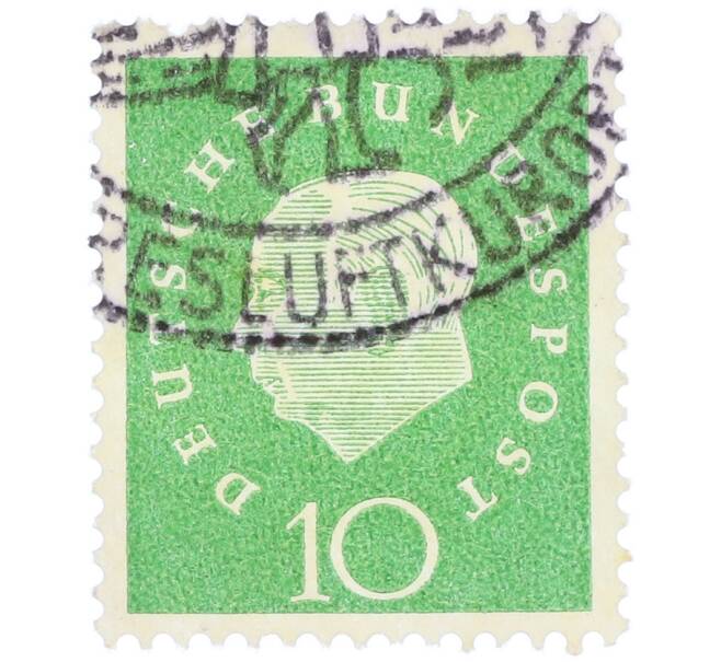 Почтовая марка 10 пфеннигов 1959 года Западная Германия (ФРГ) «Теодор Хойс» (Артикул: T11-37084) — Фото №1