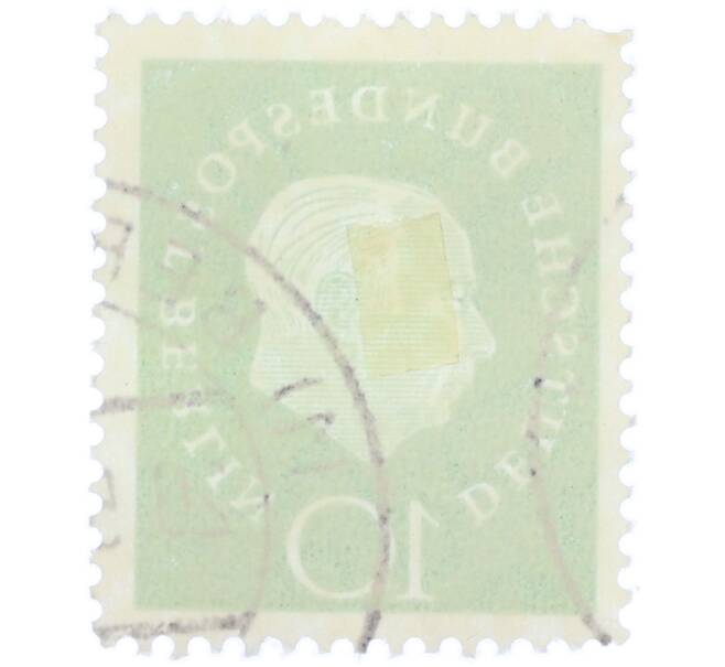 Почтовая марка 10 пфеннигов 1959 года Западная Германия (ФРГ) «Теодор Хойс» (Артикул: T11-37085) — Фото №2