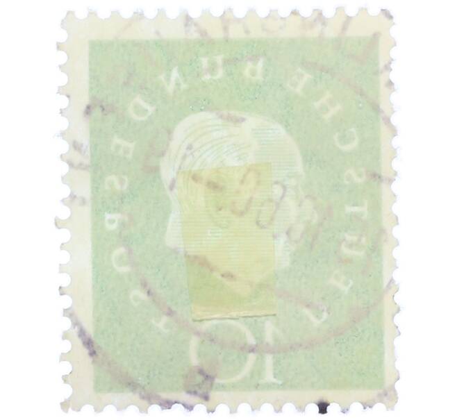 Почтовая марка 10 пфеннигов 1959 года Западная германия (ФРГ) «Теодор Хойс» (Артикул: T11-37086) — Фото №2
