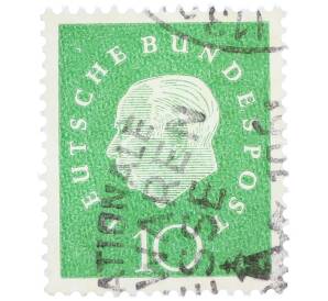 Почтовая марка 10 пфеннигов 1959 года Западная германия (ФРГ) «Теодор Хойс» — Фото №1