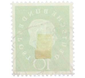 Почтовая марка 10 пфеннигов 1959 года Западная германия (ФРГ) «Теодор Хойс» — Фото №2