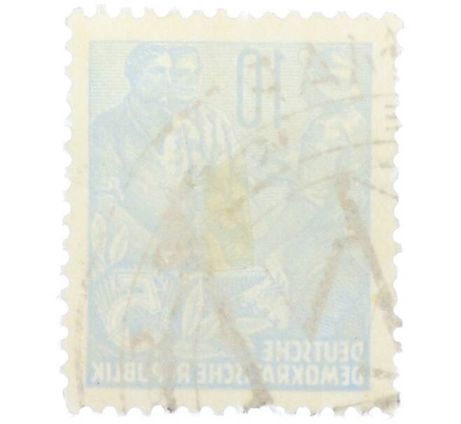 Почтовая марка 10 пфеннигов 1955 года Восточная Германия (ГДР) «Пятилетний план — Крестьянин и рабочий» (Артикул: T11-37136) — Фото №2