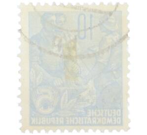 Почтовая марка 10 пфеннигов 1955 года Восточная Германия (ГДР) «Пятилетний план — Крестьянин и рабочий» — Фото №2