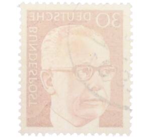 Почтовая марка 30 пфеннигов 1971 года Западная Германия (ФРГ) «Президент Густав Хайнеман» — Фото №2