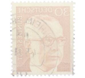 Почтовая марка 30 пфеннигов 1971 года Западная Германия (ФРГ) «Президент Густав Хайнеман» — Фото №2