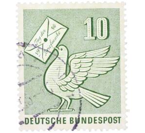 Почтовая марка 10 пфеннигов 1956 года Западная Германия (ФРГ) «Почтовый голубь» — Фото №1