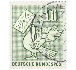 Почтовая марка 10 пфеннигов 1956 года Западная Германия (ФРГ) «Почтовый голубь» — Фото №1