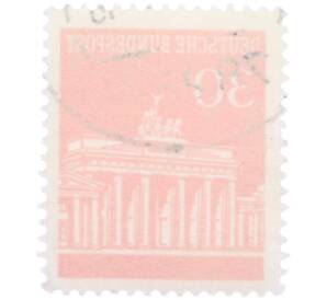 Почтовая марка 30 пфеннигов 1966 года Западная Германия (ФРГ) «Бранденбургские ворота» — Фото №2