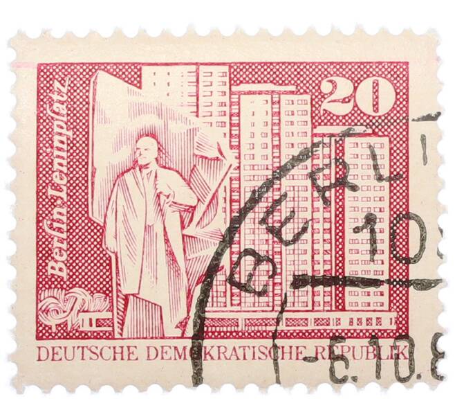 Почтовая марка 20 пфеннигов 1973 года Восточная Германия (ГДР) «Площадь Ленина в Берлине» (Артикул: T11-37421) — Фото №1