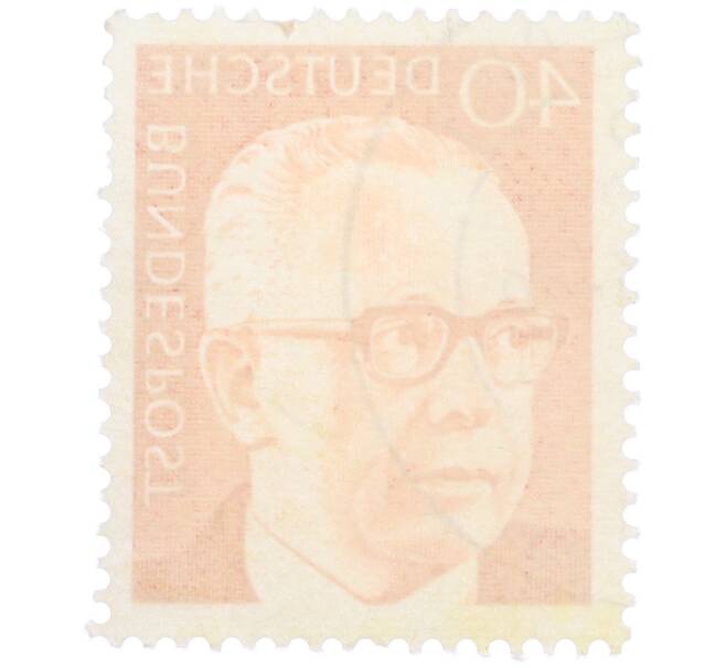 Почтовая марка 40 пфеннигов 1971 года Западная Германия (ФРГ) «Президент Густав Хайнеман» (Артикул: T11-37458) — Фото №2