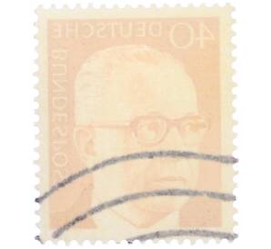 Почтовая марка 40 пфеннигов 1971 года Западная Германия (ФРГ) «Президент Густав Хайнеман» — Фото №2