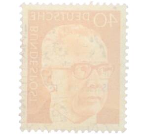 Почтовая марка 40 пфеннигов 1971 года Западная Германия (ФРГ) «Президент Густав Хайнеман» — Фото №2