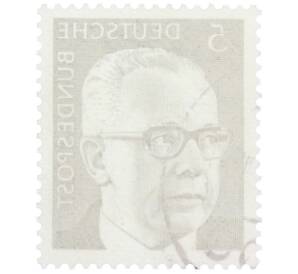 Почтовая марка 5 пфеннигов 1970 года Западная Германия (ФРГ) «Президент Густав Хайнеман» — Фото №2