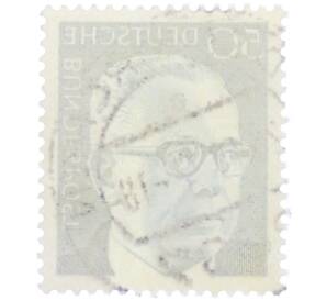 Почтовая марка 50 пфеннигов 1971 года Западная Германия (ФРГ) «Президент Густав Хайнеман» — Фото №2