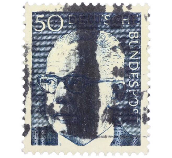 Почтовая марка 50 пфеннигов 1971 года Западная Германия (ФРГ) «Президент Густав Хайнеман» (Артикул: T11-37657) — Фото №1