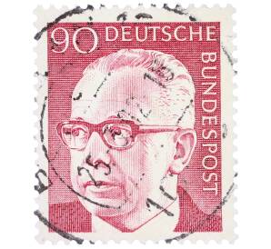 Почтовая марка 90 пфеннигов 1971 года Западная Германия (ФРГ) «Президент Густав Хайнеман» — Фото №1
