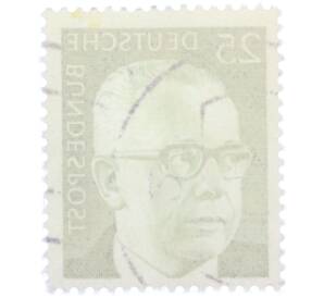 Почтовая марка 25 пфеннигов 1971 года Западная Германия (ФРГ) «Президент Густав Хайнеман» — Фото №2