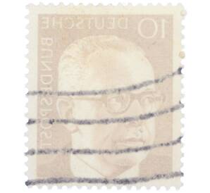 Почтовая марка 10 пфеннигов 1970 года Западная Германия (ФРГ) «Президент Густав Хайнеман»