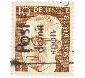 Почтовая марка 10 пфеннигов 1970 года Западная Германия (ФРГ) «Президент Густав Хайнеман»