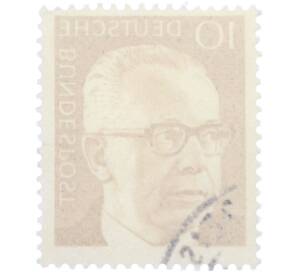 Почтовая марка 10 пфеннигов 1970 года Западная Германия (ФРГ) «Президент Густав Хайнеман»