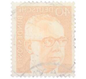 Почтовая марка 40 пфеннигов 1971 года Западная Германия (ФРГ) «Президент Густав Хайнеман» — Фото №2