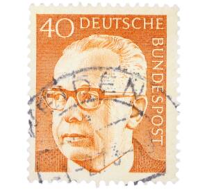 Почтовая марка 40 пфеннигов 1971 года Западная Германия (ФРГ) «Президент Густав Хайнеман» — Фото №1