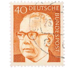 Почтовая марка 40 пфеннигов 1971 года Западная Германия (ФРГ) «Президент Густав Хайнеман» — Фото №1