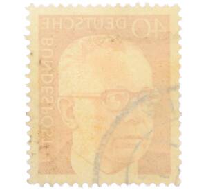 Почтовая марка 40 пфеннигов 1971 года Западная Германия (ФРГ) «Президент Густав Хайнеман» — Фото №2