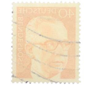 Почтовая марка 40 пфеннигов 1971 года Западная Германия (ФРГ) «Президент Густав Хайнеман» — Фото №2