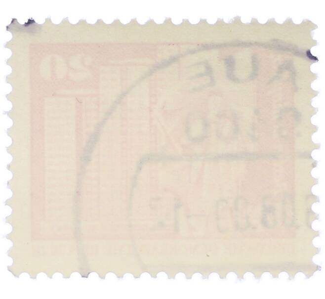 Почтовая марка 20 пфеннигов 1973 года Восточная Германия (ГДР) «Площадь Ленина в Берлине» (Артикул: T11-37791) — Фото №2