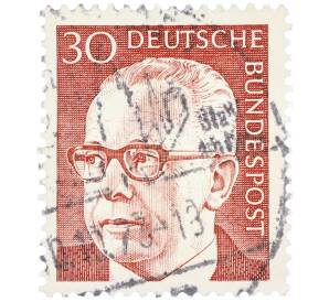 Почтовая марка 30 пфеннигов 1971 года Западная Германия (ФРГ) «Президент Густав Хайнеман» — Фото №1