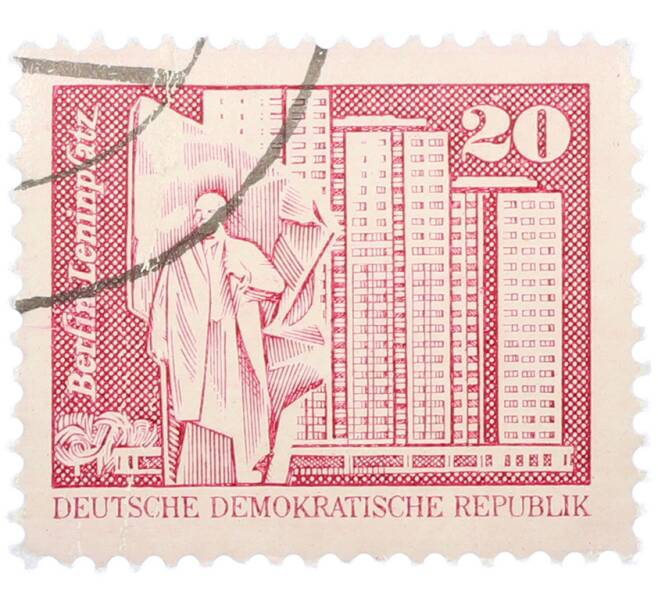 Почтовая марка 20 пфеннигов 1973 года Восточная Германия (ГДР) «Площадь Ленина в Берлине» (Артикул: T11-37955) — Фото №1