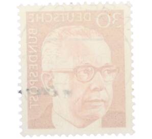 Почтовая марка 30 пфеннигов 1971 года Западная Германия (ФРГ) «Президент Густав Хайнеман»