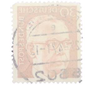 Почтовая марка 30 пфеннигов 1971 года Западная Германия (ФРГ) «Президент Густав Хайнеман»