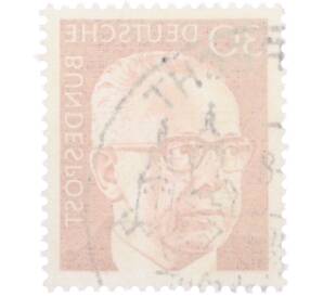 Почтовая марка 30 пфеннигов 1971 года Западная Германия (ФРГ) «Президент Густав Хайнеман» — Фото №2