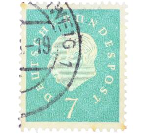 Почтовая марка 7 пфеннигов 1959 года Западная Германия (ФРГ) «Теодор Хойс» — Фото №1
