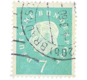 Почтовая марка 7 пфеннигов 1959 года Западная Германия (ФРГ) «Теодор Хойс» — Фото №1