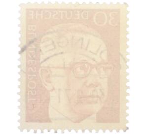 Почтовая марка 30 пфеннигов 1971 года Западная Германия (ФРГ) «Президент Густав Хайнеман» — Фото №2