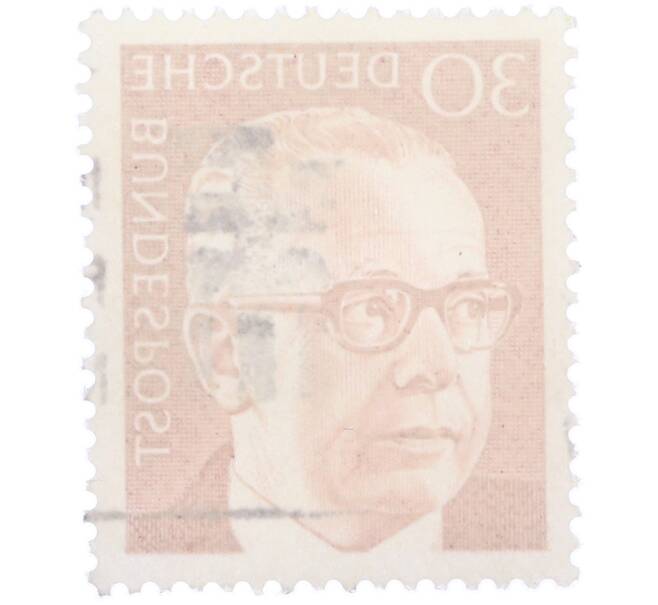 Почтовая марка 30 пфеннигов 1971 года Западная Германия (ФРГ) «Президент Густав Хайнеман» (Артикул: T11-38300) — Фото №2