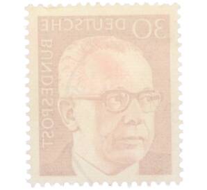 Почтовая марка 30 пфеннигов 1971 года Западная Германия (ФРГ) «Президент Густав Хайнеман» — Фото №2