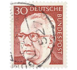 Почтовая марка 30 пфеннигов 1971 года Западная Германия (ФРГ) «Президент Густав Хайнеман» — Фото №1