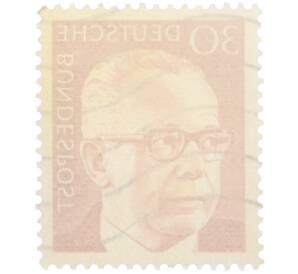 Почтовая марка 30 пфеннигов 1971 года Западная Германия (ФРГ) «Президент Густав Хайнеман» — Фото №2