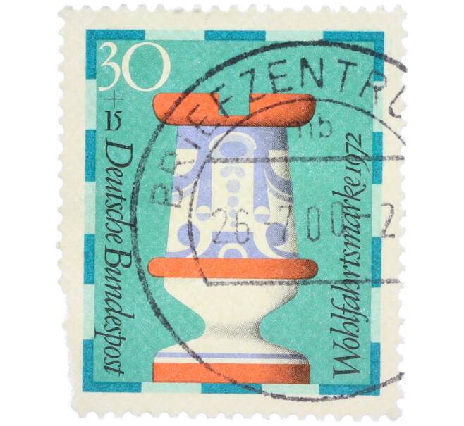 Почтовая марка 30+15 пфеннигов 1972 года Западная Германия (ФРГ) «Фаянсовые шахматные фигуры XIX века» (Артикул: T11-38342) — Фото №1