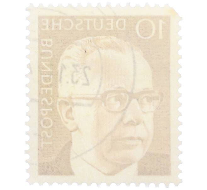 Почтовая марка 10 пфеннигов 1971 года Западная Германия (ФРГ) «Президент Густав Хайнеман» (Артикул: T11-39064) — Фото №2