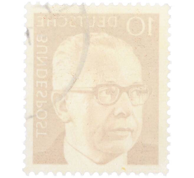 Почтовая марка 10 пфеннигов 1971 года Западная Германия (ФРГ) «Президент Густав Хайнеман» (Артикул: T11-39065) — Фото №2