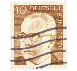 Почтовая марка 10 пфеннигов 1971 года Западная Германия (ФРГ) «Президент Густав Хайнеман» — Фото №1