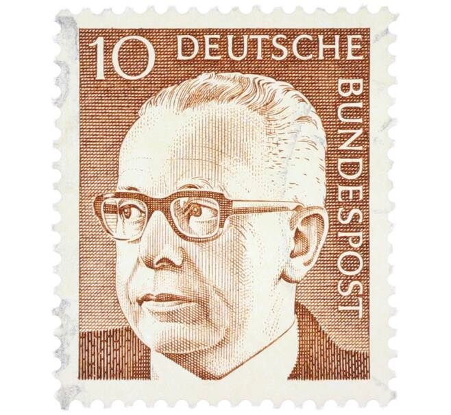 Почтовая марка 10 пфеннигов 1971 года Западная Германия (ФРГ) «Президент Густав Хайнеман» (Артикул: T11-39074) — Фото №1
